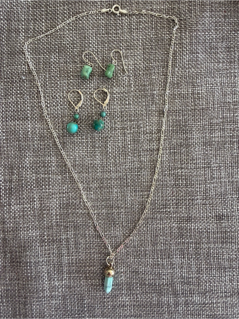 Sterling chain Turquoise Pendant Necklace with Matching Earrings - Women Jewelry